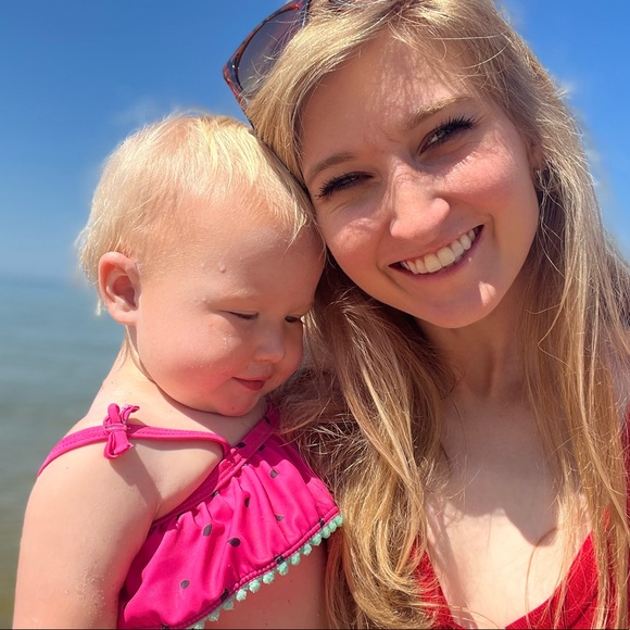 Meet your Posher, Hope - Picture 4 of 7